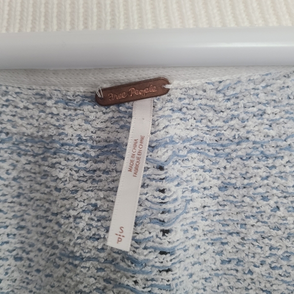 Free People Sweater - Picture 3 of 3